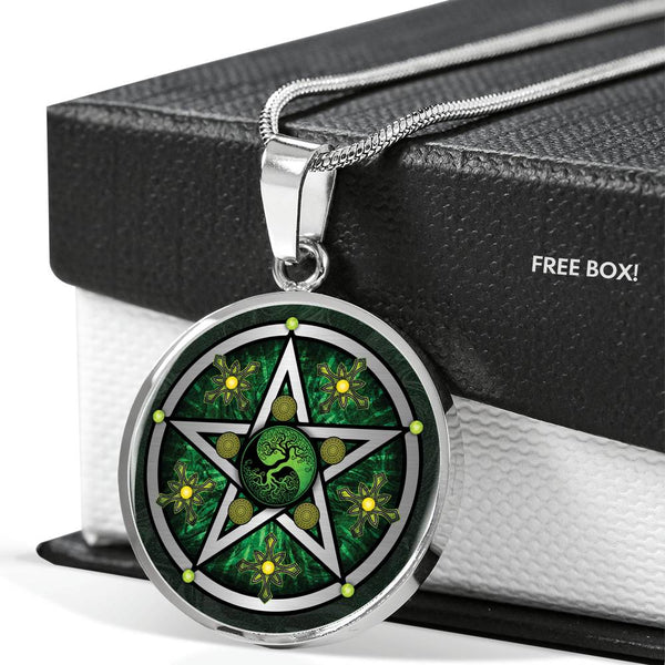 Green Pentacle Luxury Necklace